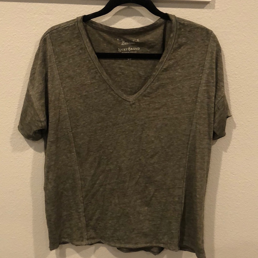 V neck Lucky Brand top